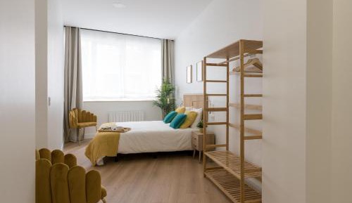 King Studio with Sofa Bed