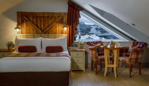 Feature Double Room