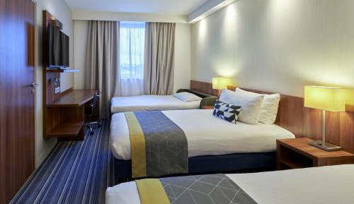 Standard Room with Free Breakfast