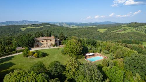 Six-Bedroom Villa 