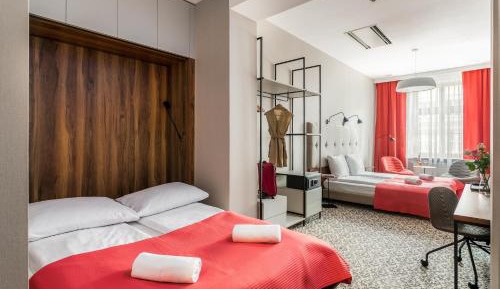 Deluxe Quadruple Room