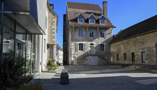Six-Bedroom House