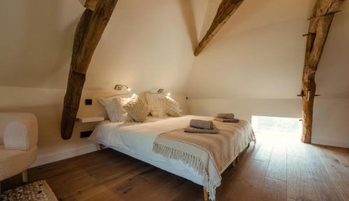 Standard Twin Room with Garden View