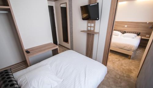 Single Room with Mountain View