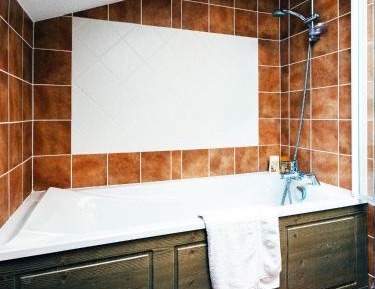 One-Bedroom Apartment (4 Adults)