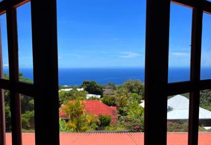 Deluxe Suite with Sea View