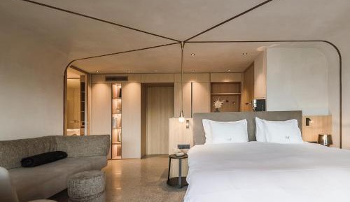 Suite with Private Pool