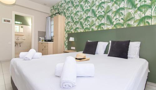 Triple Room with Balcony