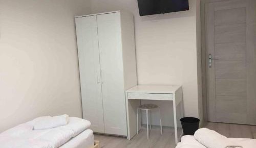 Standard Double Room with Shared Bathroom