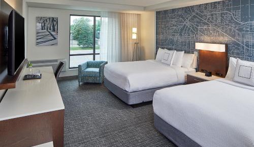 Double Queen Room
