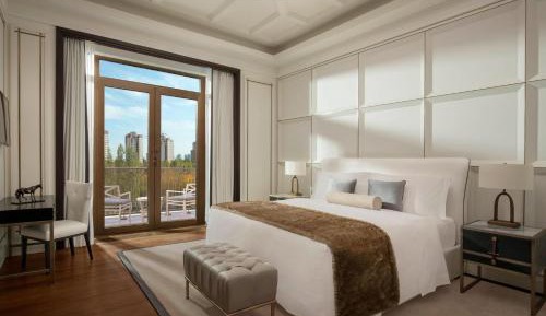 Royal Suite with Ishim River View and Terrace