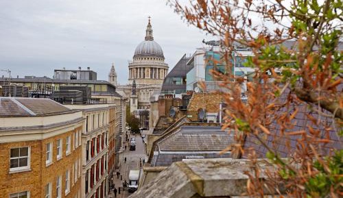 St. Paul’s Two Bedroom Penthouse
