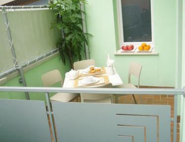 Apartment with Balcony