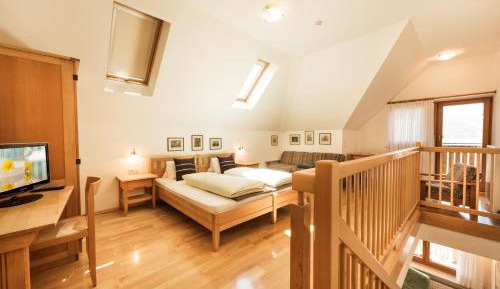 Apartment - Split Level