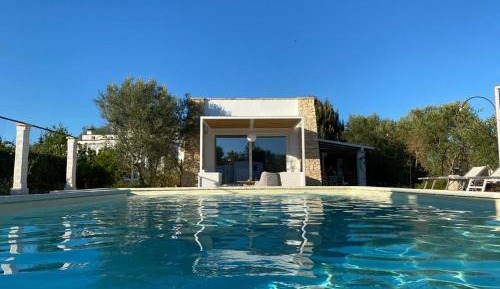 One-Bedroom Villa