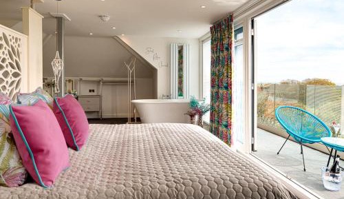 King Suite with Balcony