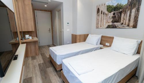 Twin Room with Balcony