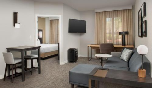 One-Bedroom Queen Suite – Allergy Friendly