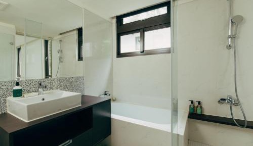 Standard Double Room with Bath