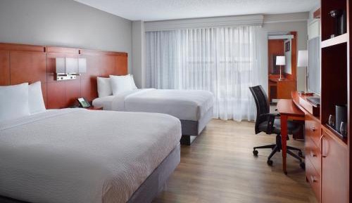 Queen Room with Two Queen Beds and Adapted Tub - Mobility and Hearing Accessible
