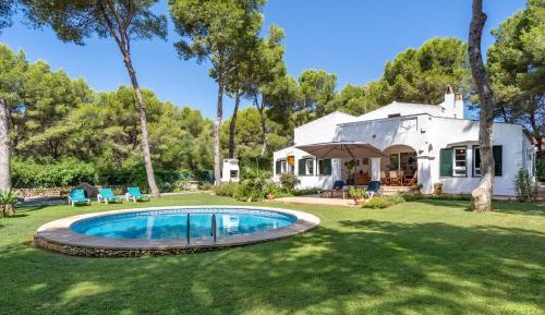 Five-Bedroom Villa