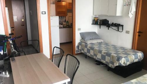 Mixed Dormitory Room