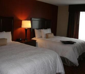 Room with Two Queen Beds - Non-Smoking