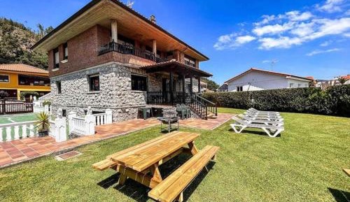 Six-Bedroom House