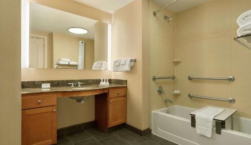 King Studio - Mobility and Hearing Access/Non-Smoking