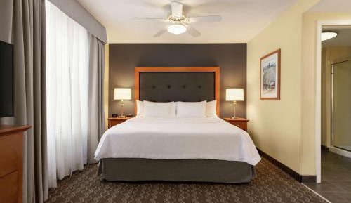 King Studio Suite - Non-Smoking