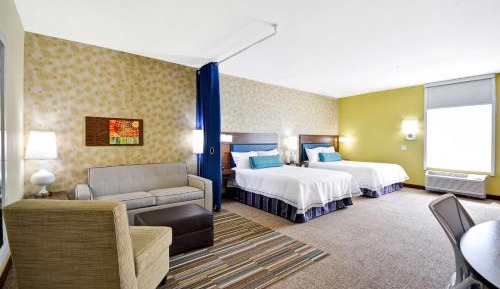 Queen Studio with Two Queen Beds - Mobility and Hearing Access/Non-Smoking