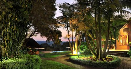 Standard Thatch 2 Double Beds Non Smoking