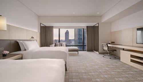 Homey Room with Two Double Beds