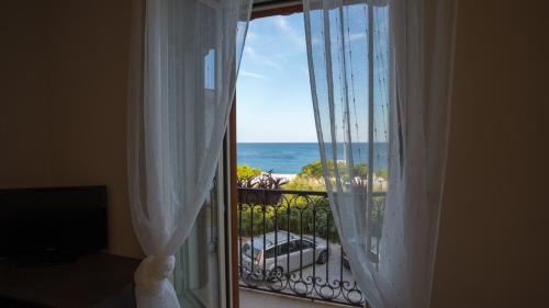 Deluxe Single Room with Balcony