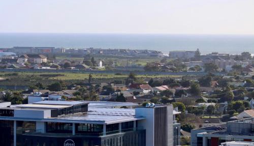 Guest room, 1 King Bed