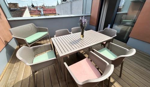 Apartment with Terrace