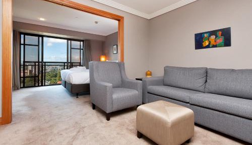 Apartment with Garden View