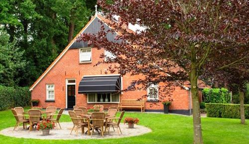 Six-Bedroom Holiday Home