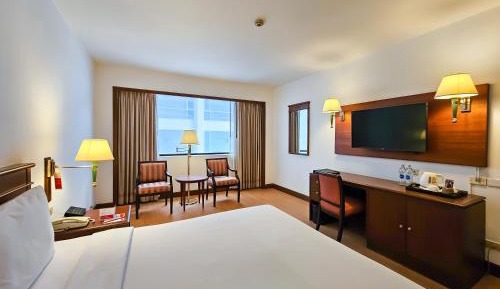 Superior Executive Floor