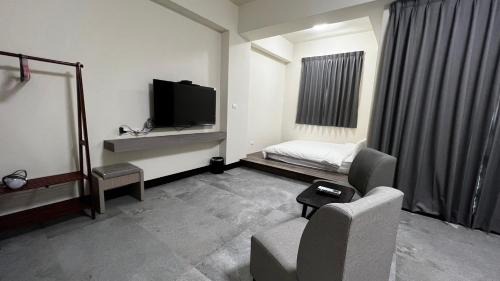 Superior Family Room