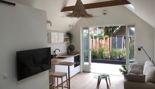 One-Bedroom House