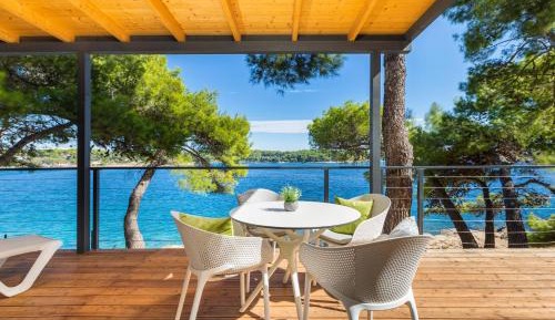 Camping Villa First Row To The Sea