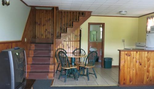 One-Bedroom Cottage