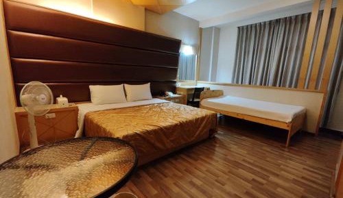 Triple Room with Bath