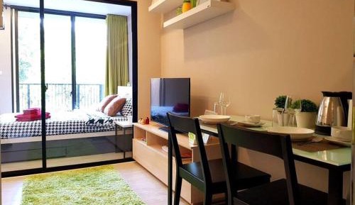 One-Bedroom Apartment