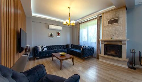 Deluxe Villa