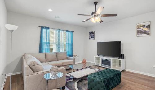 Three-Bedroom Townhouse
