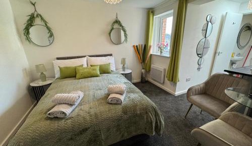 Studio Apartment