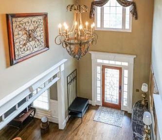 Deluxe Family Room