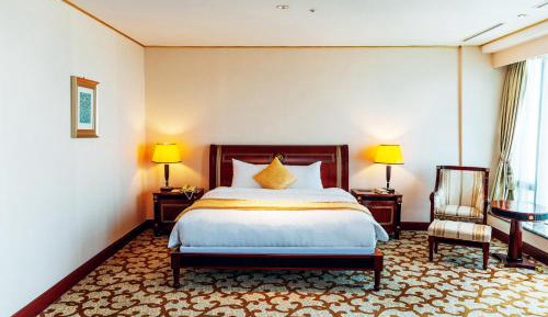 Parlor Suite